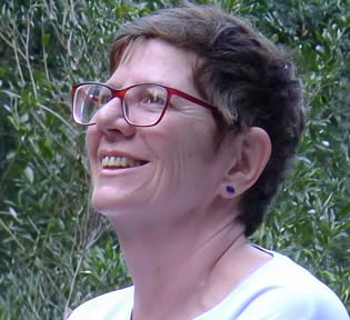 Adriana Almeida Mortara